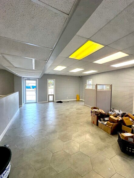 More Photos Of 204 Engineers Rd, Belle Chasse Warehouse For Lease