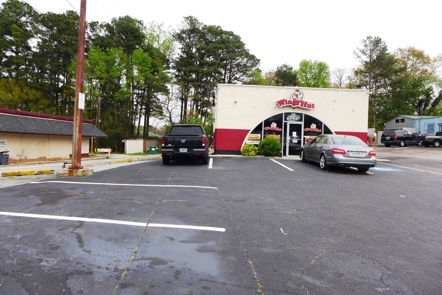 More Photos Of 4652 Jonesboro Rd, Forest Park Fast Food For Lease