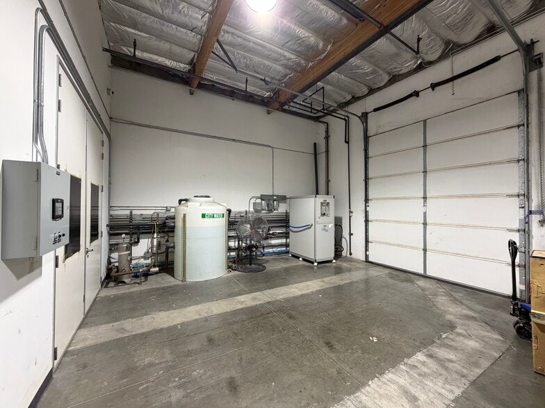 More Photos Of 925 Berryessa Rd, San Jose Manufacturing For Sale