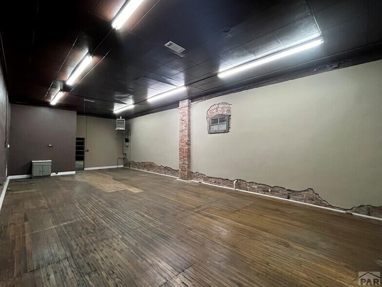 More Photos Of 411-413 E Northern Ave, Pueblo Warehouse For Sale