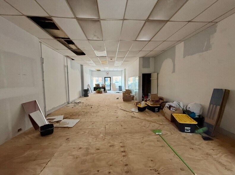More Photos Of 872 Broadway, Bayonne Office For Sale