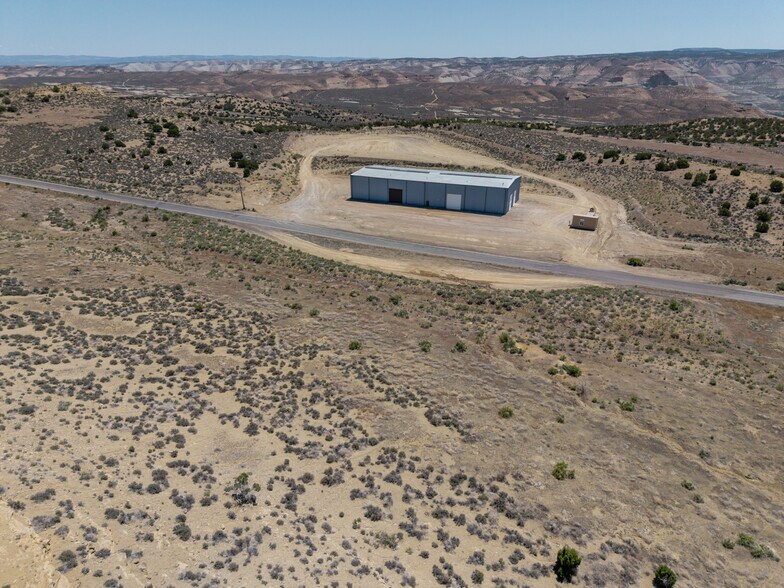 More Photos Of 29282 Stanton Rd, Bonanza Warehouse For Lease