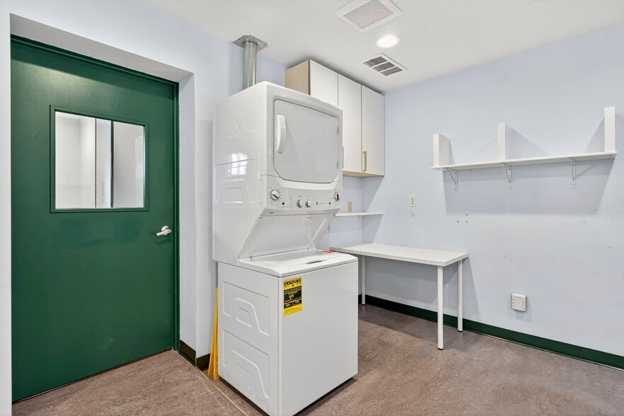 More Photos Of 5311-5315 N Vancouver Ave, Portland Medical For Sale