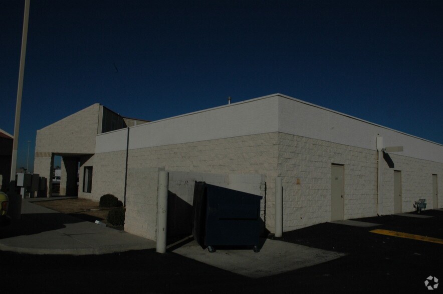 More Photos Of N 75th Ave @ W Cactus Rd, Peoria Unknown For Lease
