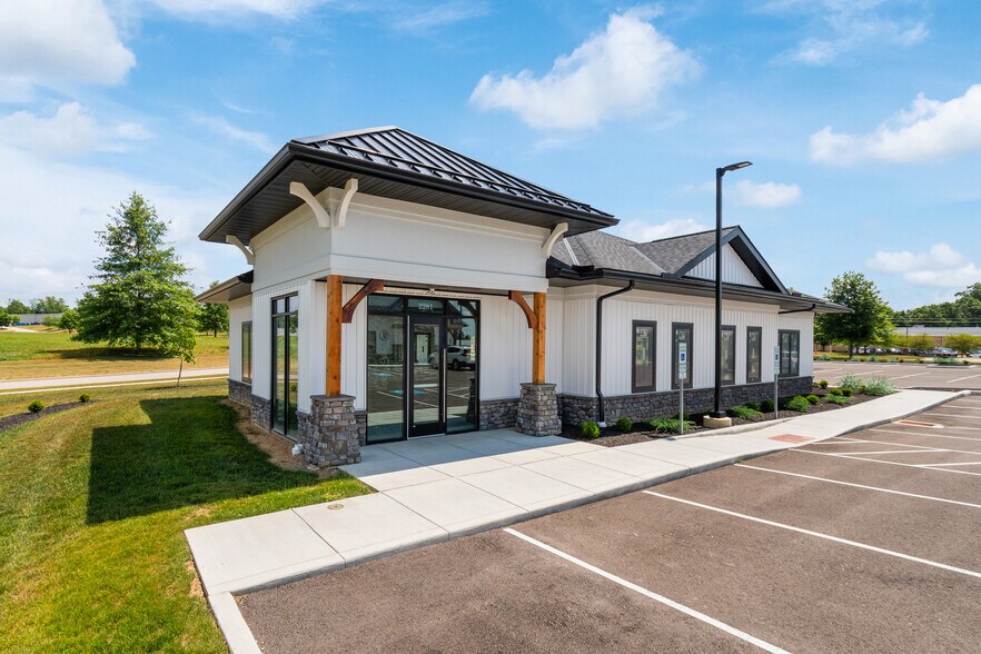 More Photos Of 2281 Merit Dr, Wooster Medical For Lease
