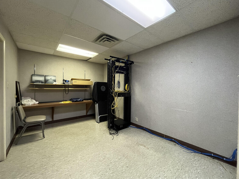 More Photos Of 302 Priest Dr, Killeen Office For Lease