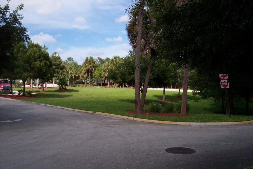 More Photos Of 12770 S Military Trl, Boynton Beach Land For Sale