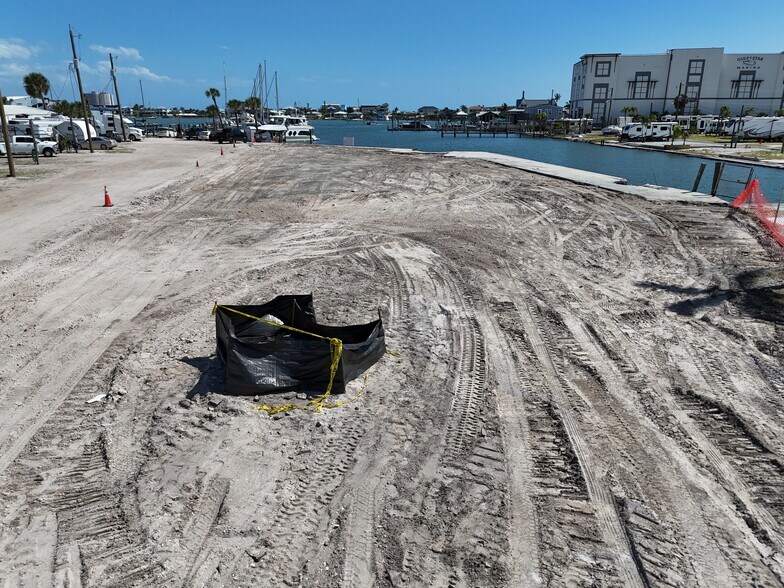 More Photos Of 1100 Main St, Fort Myers Land For Sale