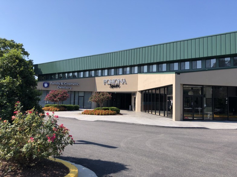 More Photos Of 1700 Reisterstown Rd, Pikesville Office For Lease