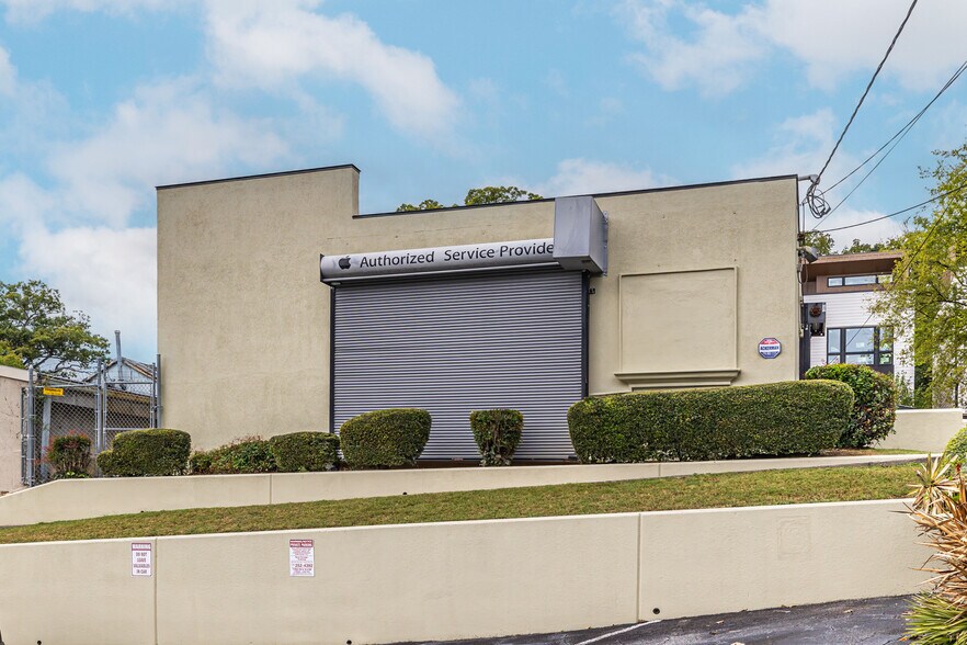 More Photos Of 1634 Northside Dr, Atlanta Storefront Retail Office For Sale