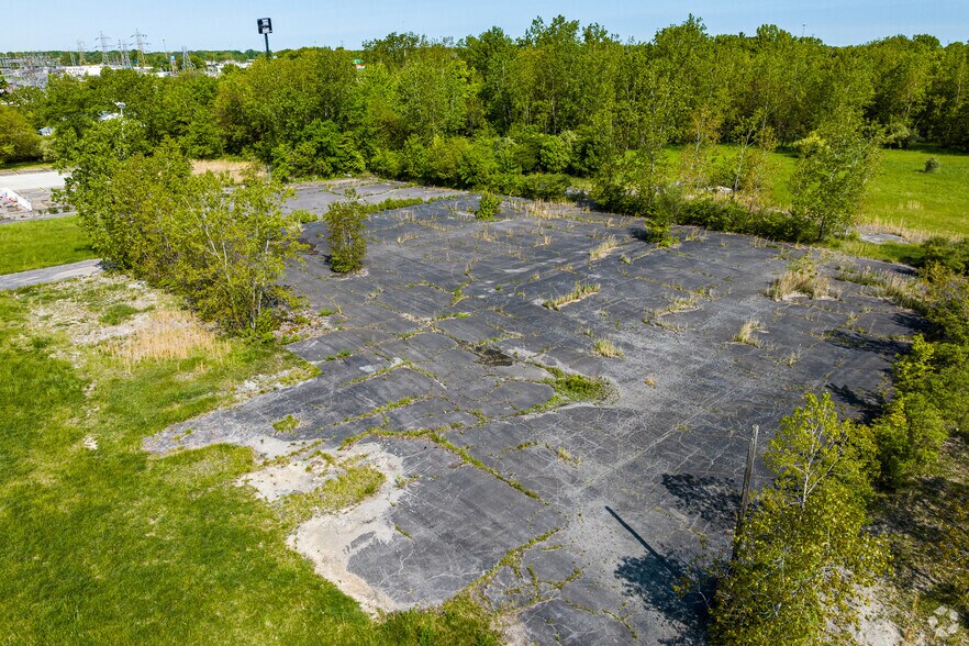 More Photos Of 441 Griswold Rd, Elyria Land For Sale