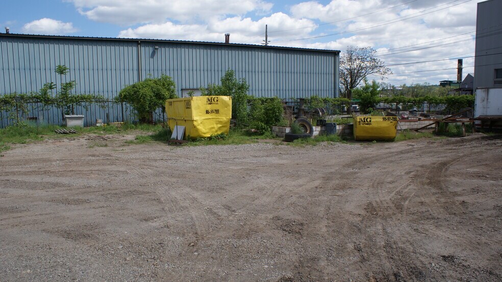 More Photos Of 65 Brant St, Hamilton Land For Lease