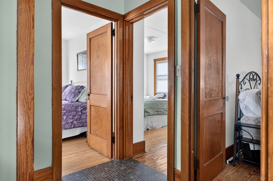 More Photos Of 910 W Market St, Lewisburg Freestanding For Sale