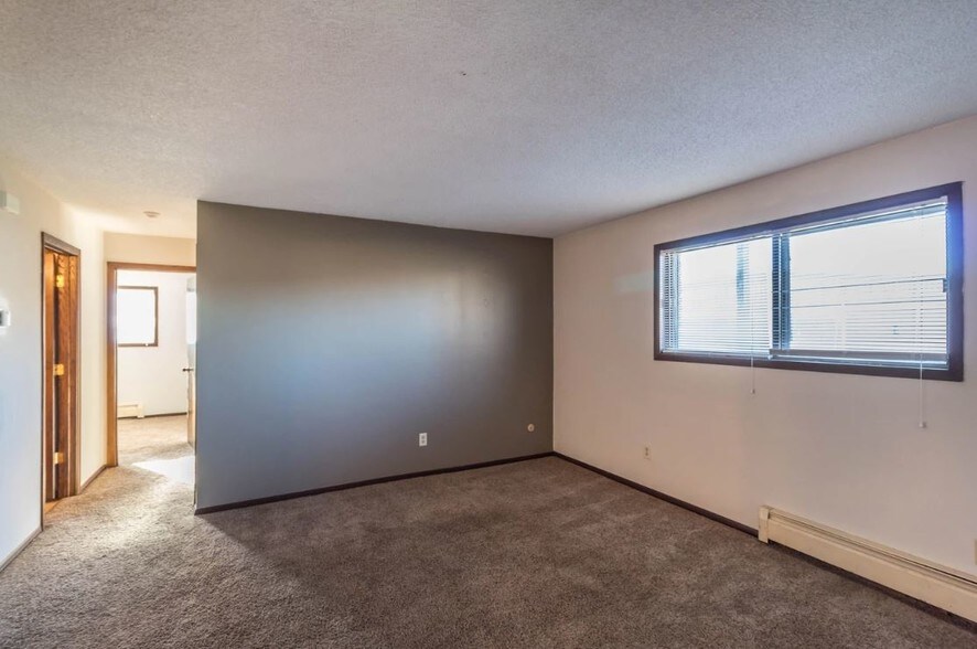 More Photos Of 4101 S West Ave, Sioux Falls Apartments For Sale