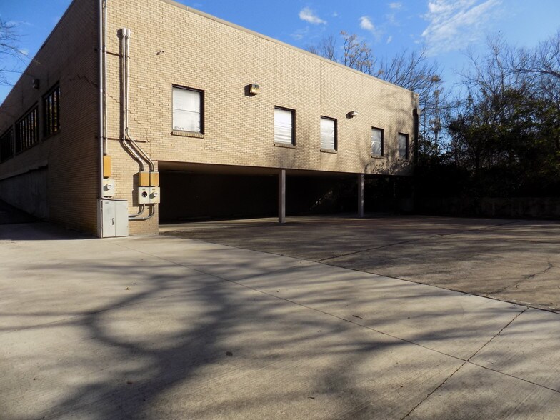 More Photos Of 315 S Cockrell Hill Rd, Duncanville Medical For Lease