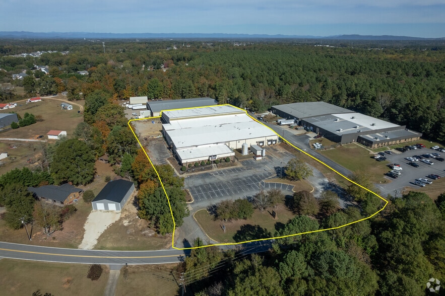 More Photos Of 211 Pine Rd, Easley Warehouse For Sale