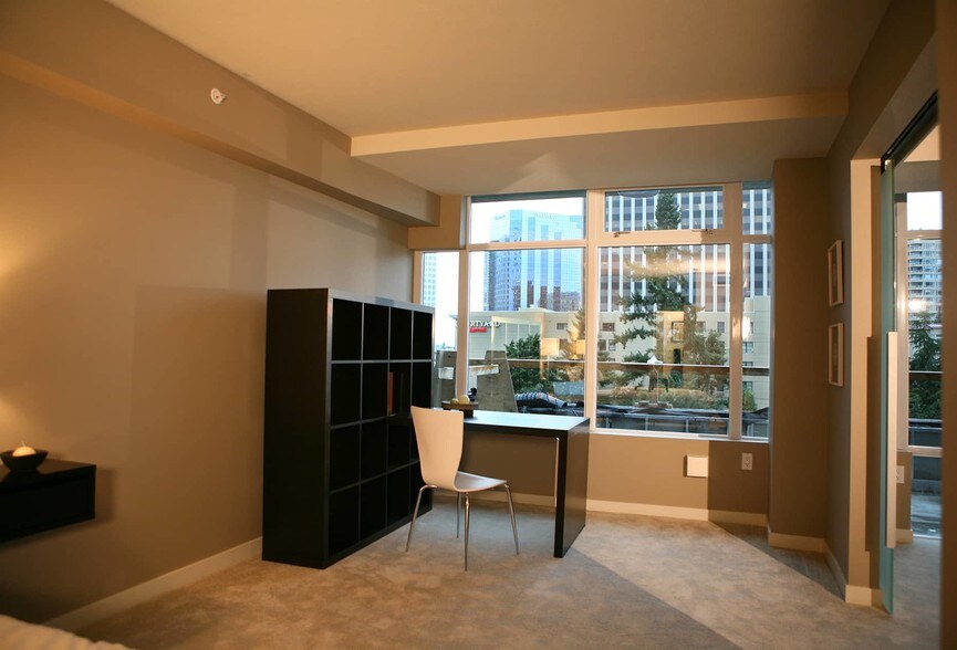 More Photos Of 989 112th Ave NE, Bellevue Apartments For Lease