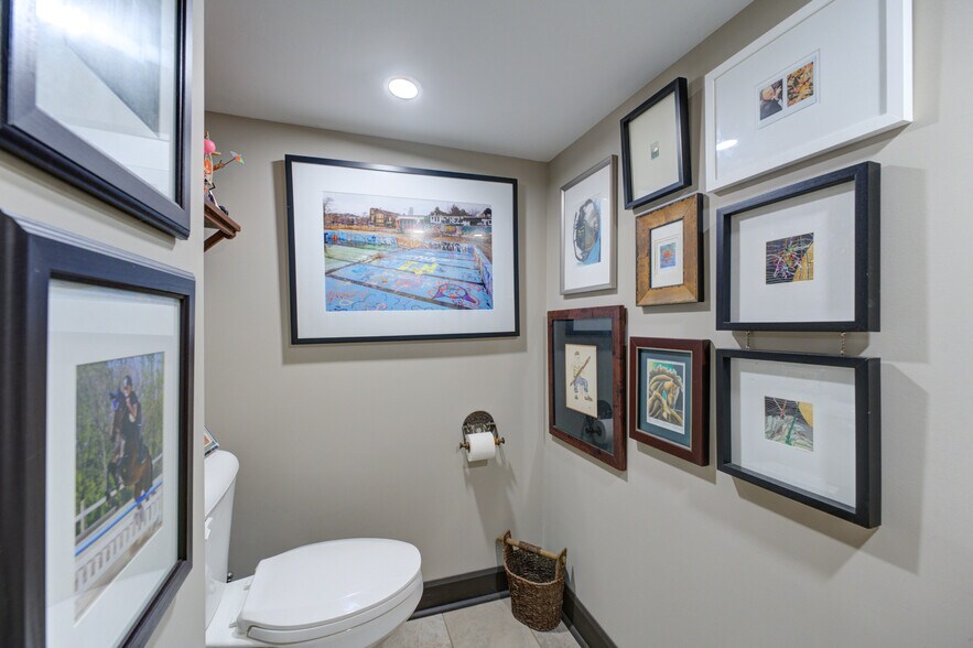 More Photos Of 60-62 Colborne St W, Brantford Storefront Retail Residential For Sale