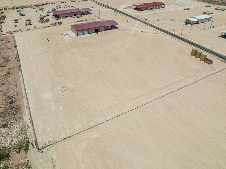 More Photos Of 16651 W Basin St, Odessa Industrial For Sale