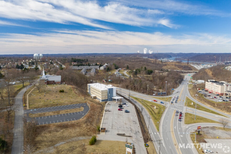 More Photos Of 1438 Brodhead Rd, Monaca Hotel For Sale