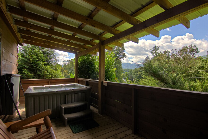 More Photos Of 5830 NC 209 Hwy, Hot Springs Specialty For Sale