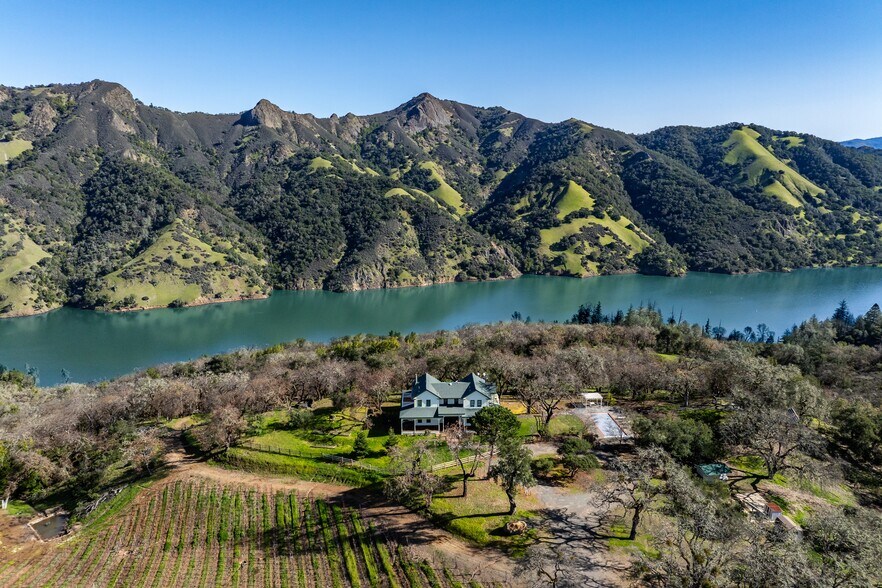 More Photos Of 13700 Rockpile Rd, Geyserville Land For Sale