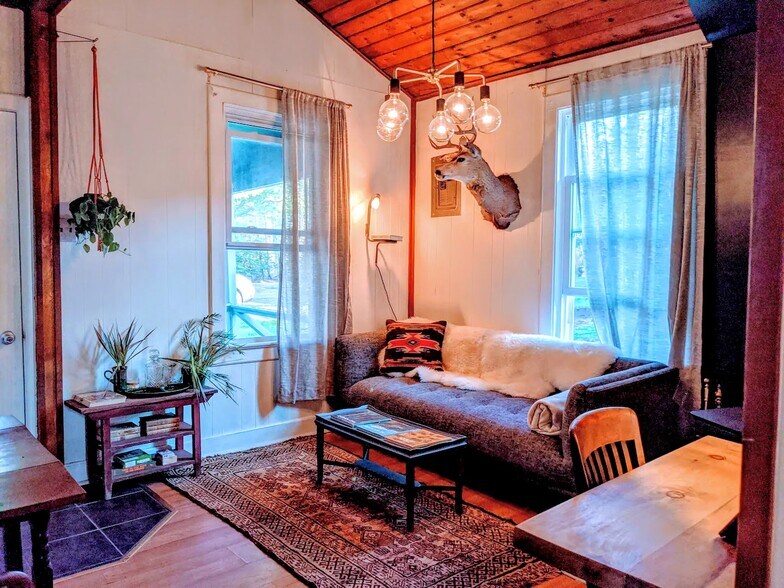 More Photos Of 42-50 Stoney Clove -1, Hunter Apartments For Sale