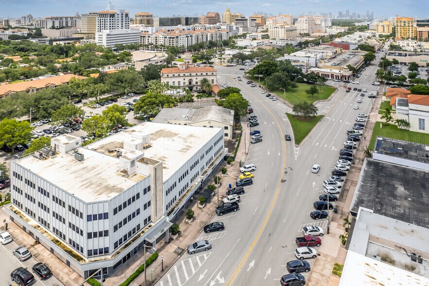 More Photos Of 475 Biltmore Way, Coral Gables Office For Sale