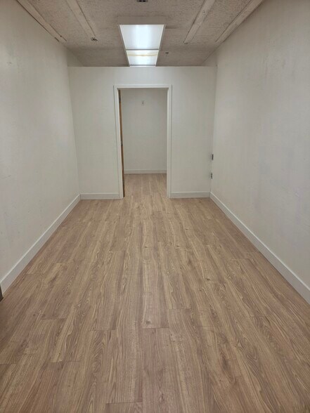 More Photos Of 902 Main St, Martinez Freestanding For Lease