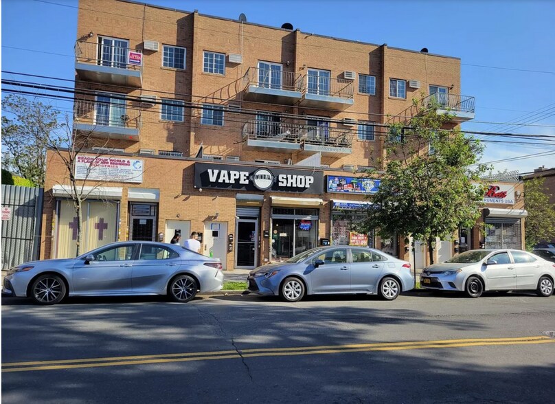 Primary Photo Of 10508 101st Ave, Ozone Park General Retail For Lease