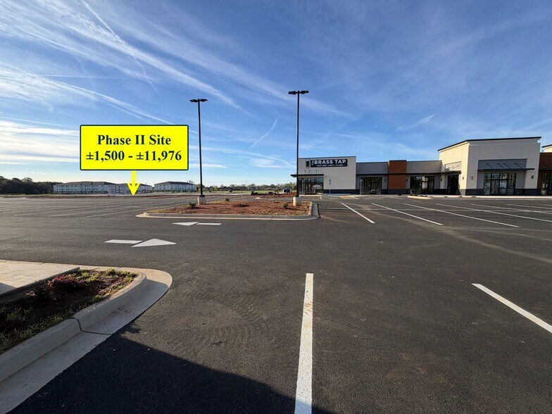 More Photos Of 3151 Russell Pky, Warner Robins General Retail For Lease