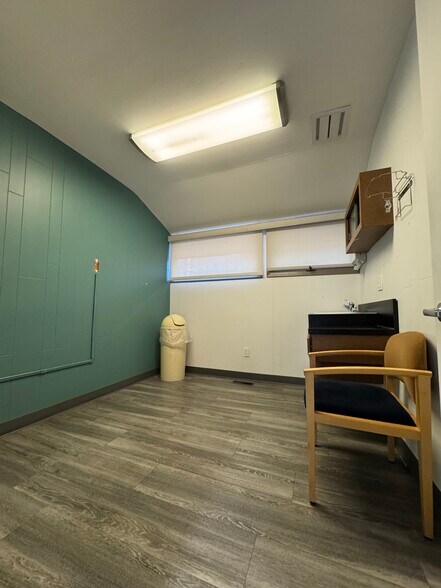 More Photos Of 43 Radio Ave, Miller Place Medical For Lease