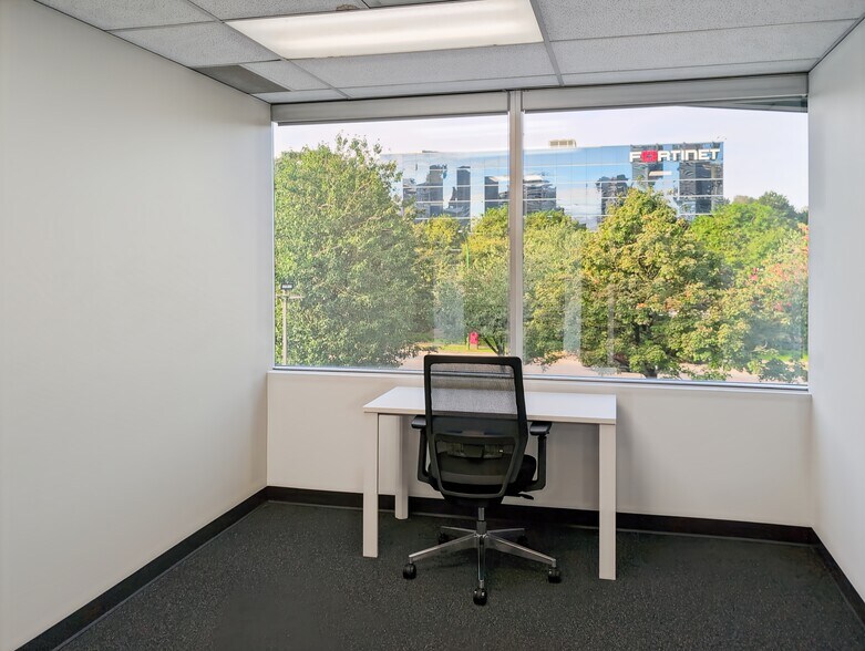 More Photos Of 4185 Still Creek Dr, Burnaby Coworking Space