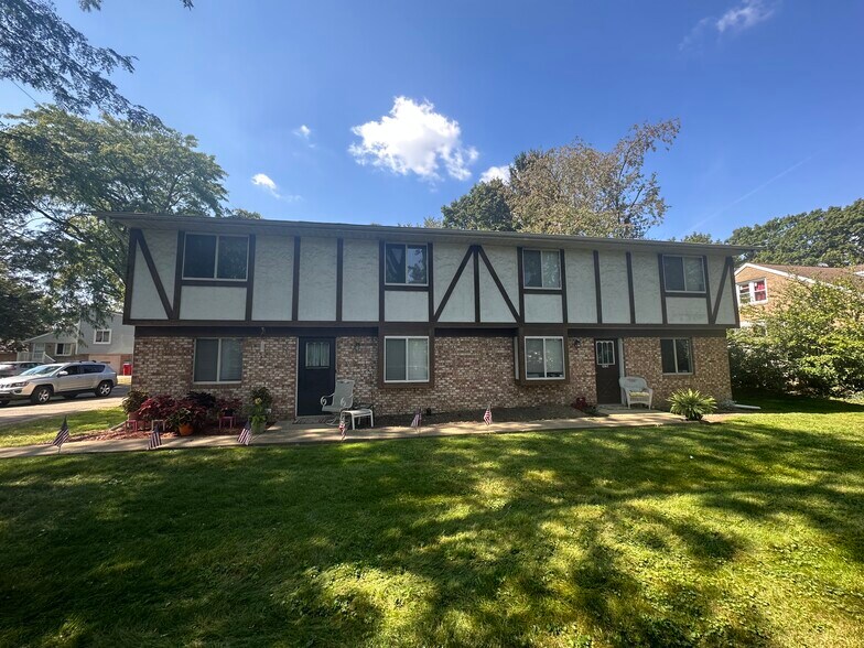 Primary Photo Of 3021 & 3025 17th NW st, Canton Apartments For Sale