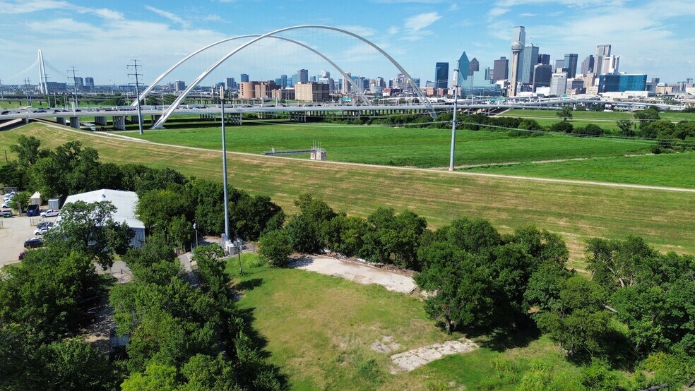 More Photos Of 1720 Plowman Ave, Dallas Land For Sale