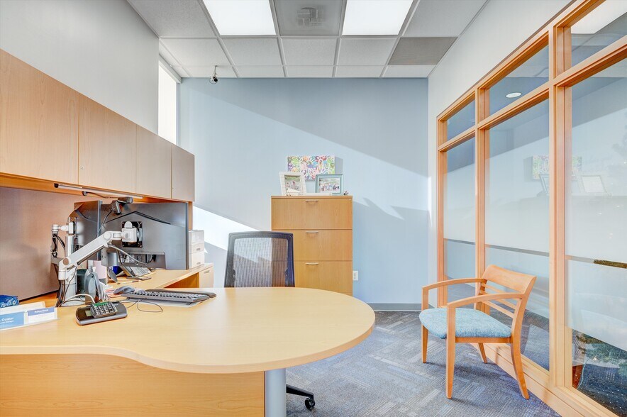 More Photos Of 207 N Main St, Boonsboro Office For Sale