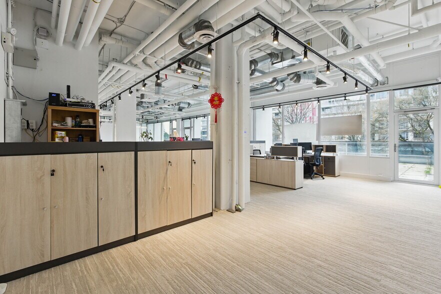 More Photos Of 6900 Pearson Way, Richmond Apartments For Lease