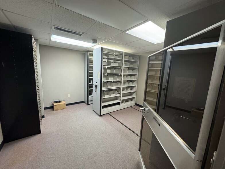 More Photos Of 2552 Highway 964, Saint Francisville Office For Lease