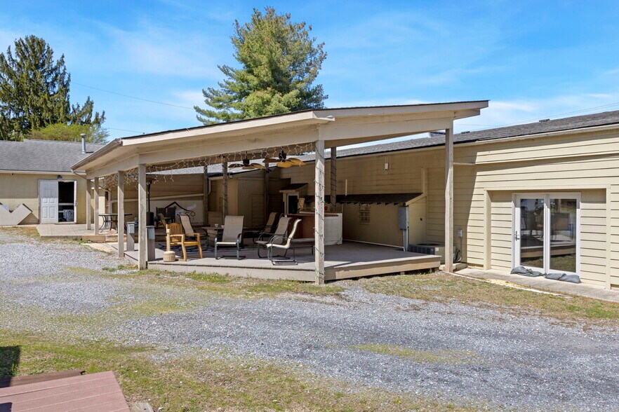 More Photos Of 2503 Jefferson Hwy, Waynesboro Freestanding For Lease