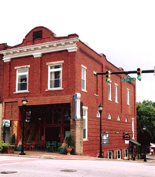 More Photos Of 819 West Ave, Lenoir Restaurant For Sale