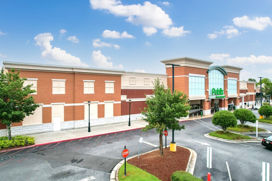 More Photos Of 840 S Glynn St, Fayetteville Unknown For Lease