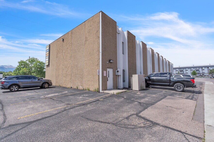 More Photos Of 225 S Academy Blvd, Colorado Springs Office For Lease