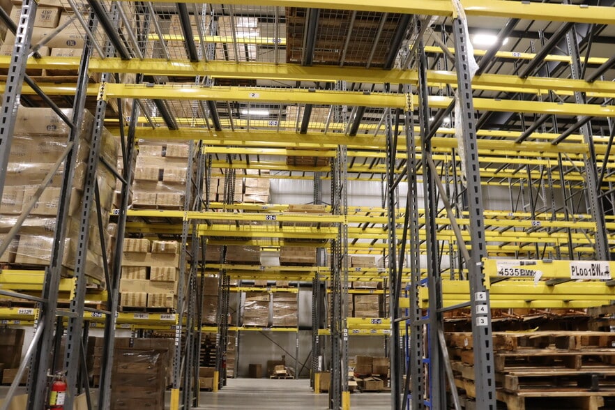 More Photos Of 7235 Bonnyshire Dr, Chattanooga Industrial For Sale