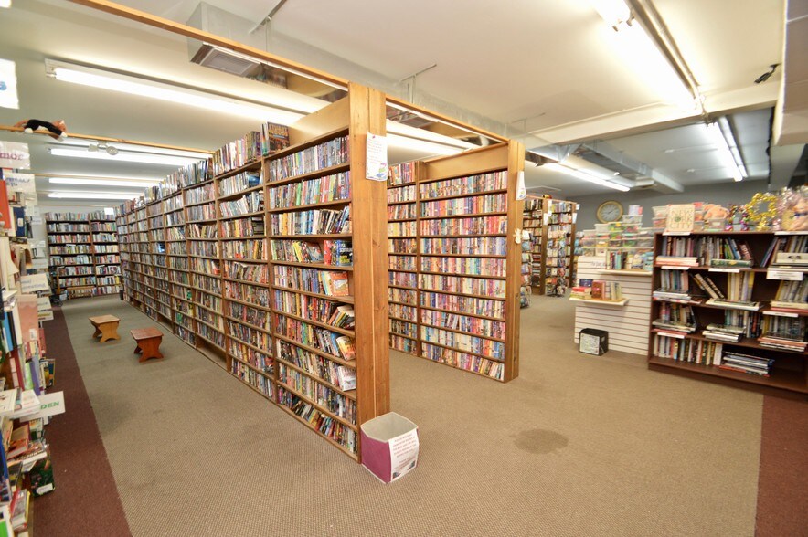 More Photos Of 3701 William Penn Hwy, Easton Freestanding For Sale