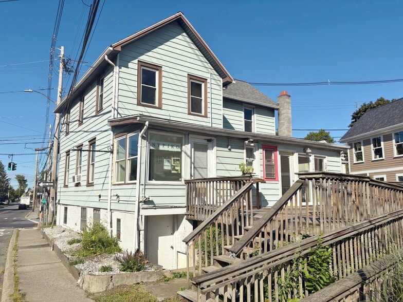More Photos Of 19 N Front St, New Paltz Freestanding For Sale