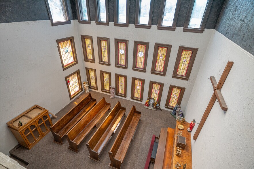 More Photos Of 401 E Broadway St, Muskogee Lodge Meeting Hall For Sale