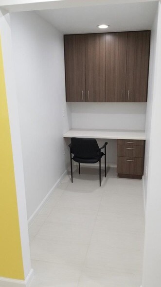 More Photos Of 12022 Inglewood Ave, Hawthorne Medical For Sale