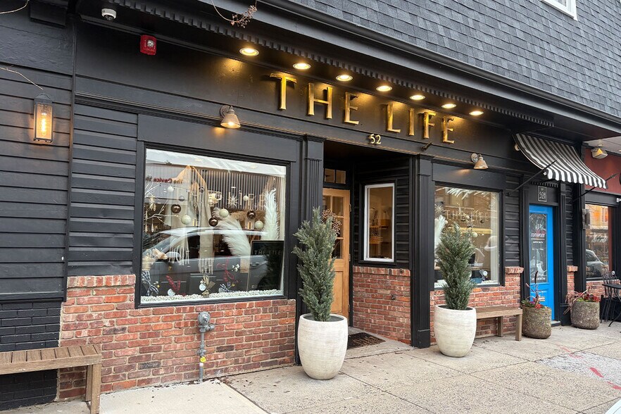 Primary Photo Of 52 elm St, Westfield Storefront Retail Office For Lease