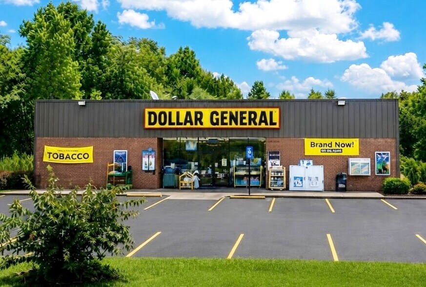 More Photos Of 9 Waverly Cir, Waverly Hall General Retail For Sale