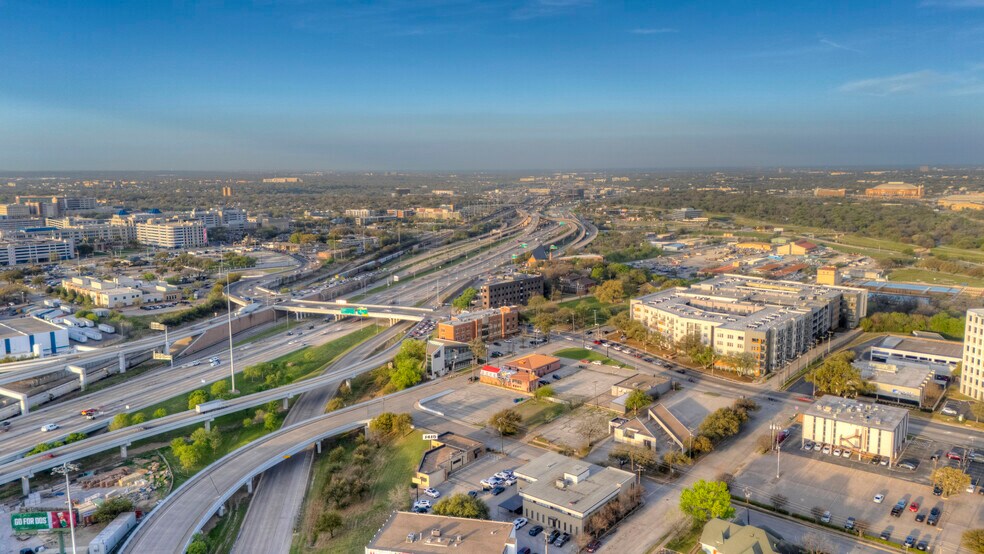 More Photos Of 1412 Ballinger St, Fort Worth Land For Sale